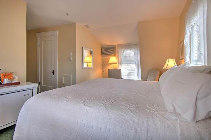 Room 16 of 101