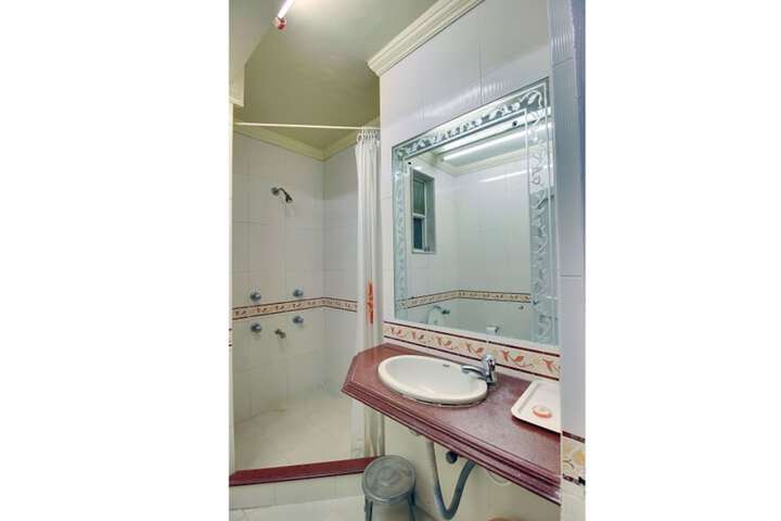 Clean Restrooms