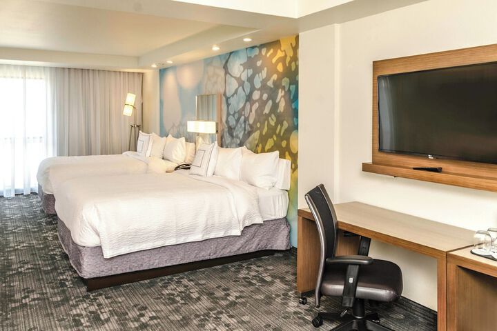 Room 8 of 36