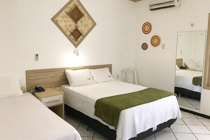 Room 14 of 40