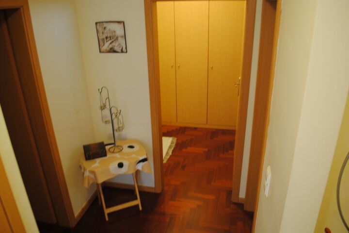 Ballroom/Hall 10 of 21
