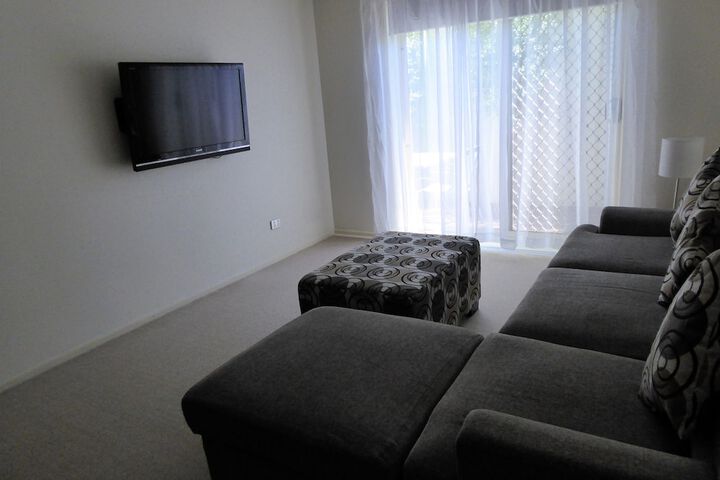 Room 13 of 92