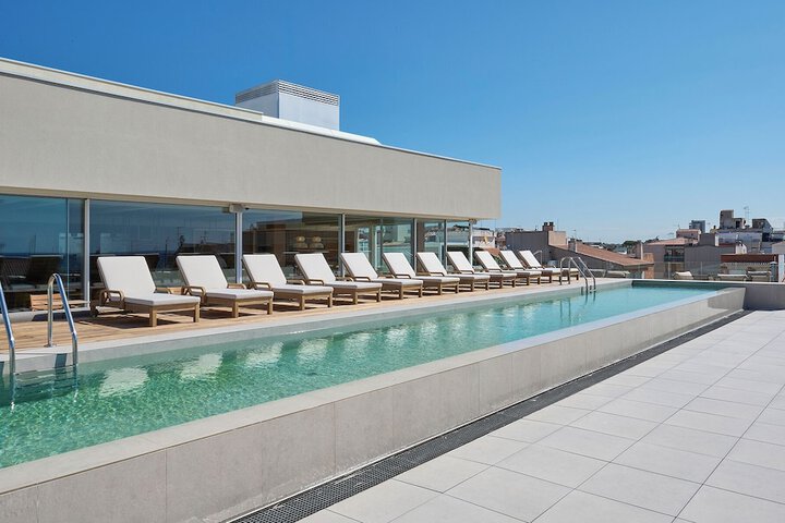 Pool 34 of 50