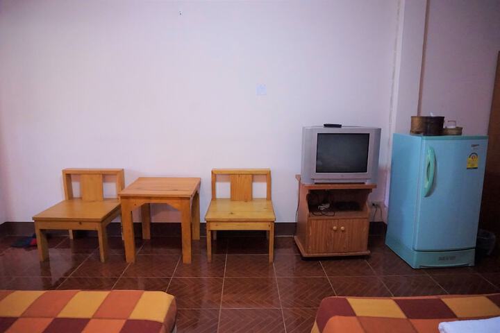 Room 35 of 68