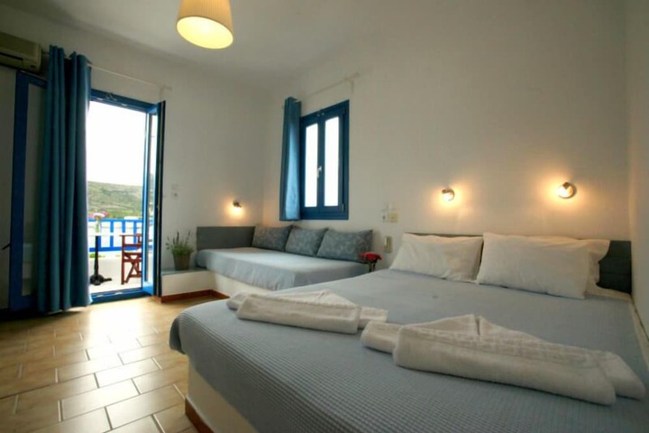 Room 5 of 27