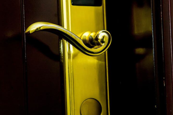Room 76 of 155
