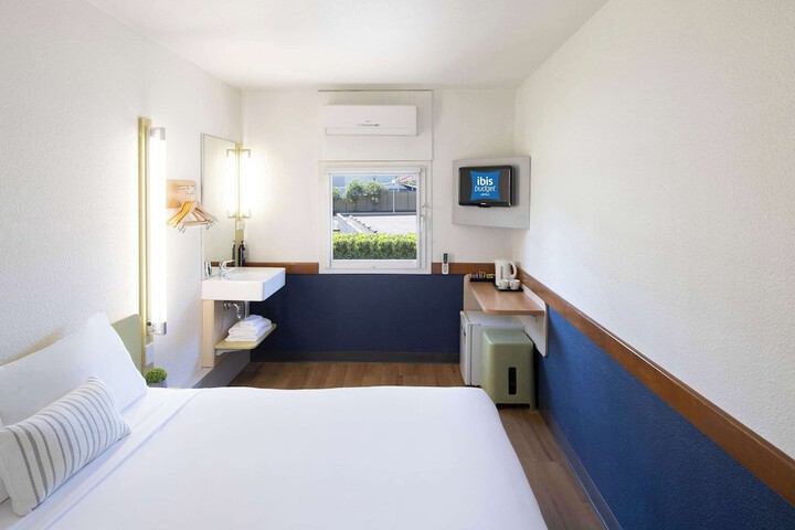 Room 21 of 52