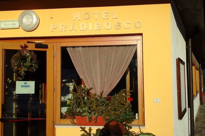 Hotel 77 of 92