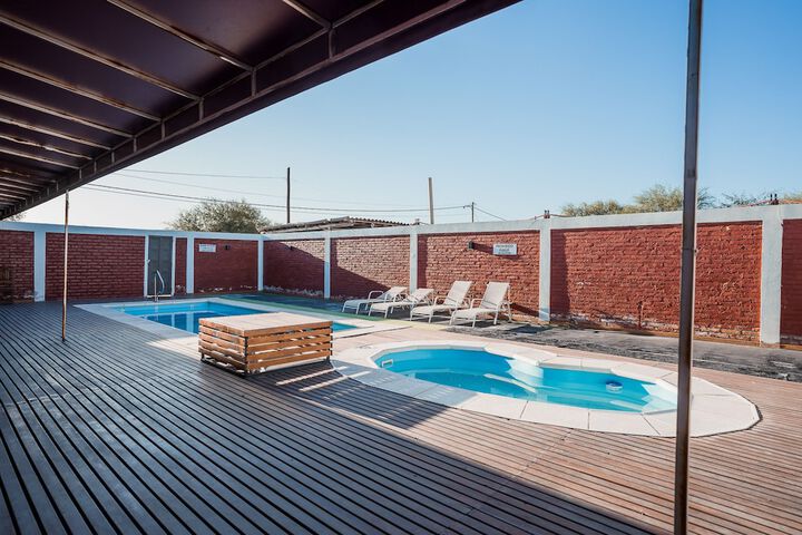 Pool 38 of 54