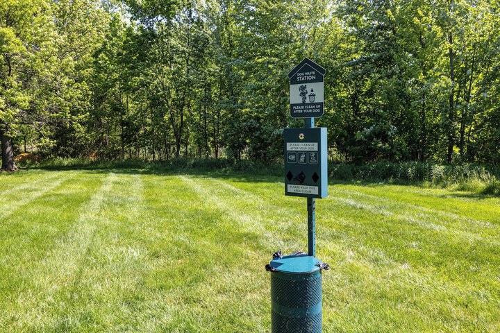 Pet-friendly amenities
