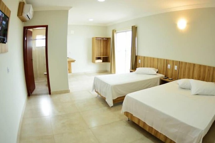 Room 5 of 19