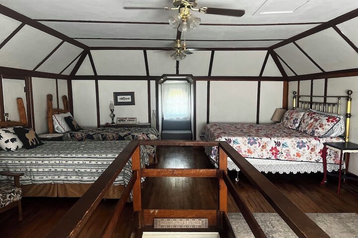 Room 50 of 96
