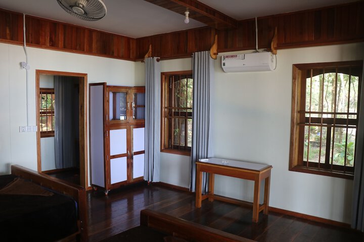 Room 25 of 116