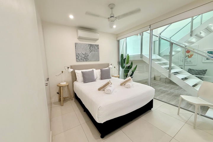 Room 32 of 135