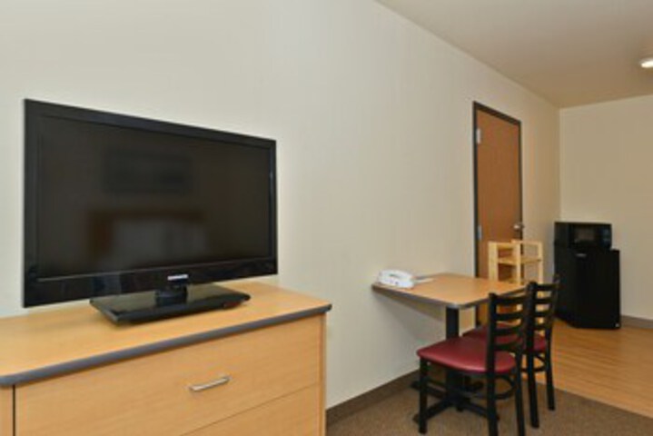 Room 90 of 102