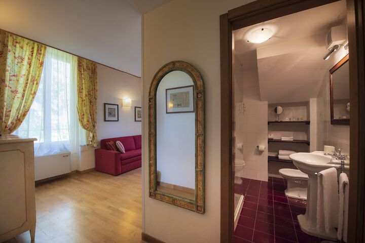Room 55 of 140