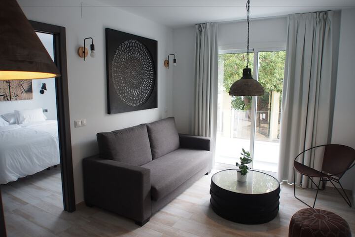 Room 32 of 55
