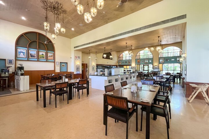 Dining Photos