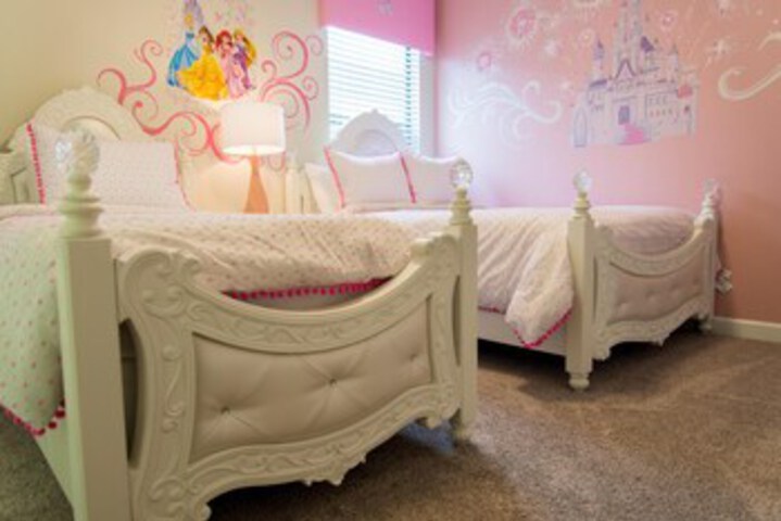 Room 40 of 61