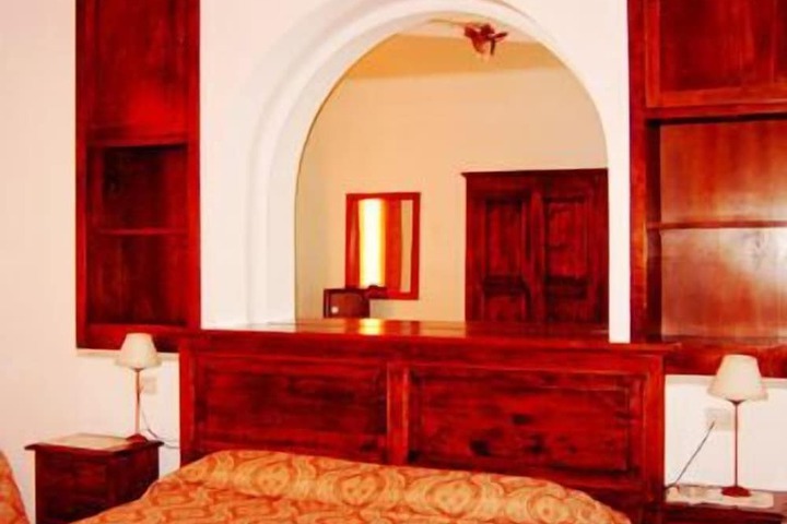 Room 21 of 72
