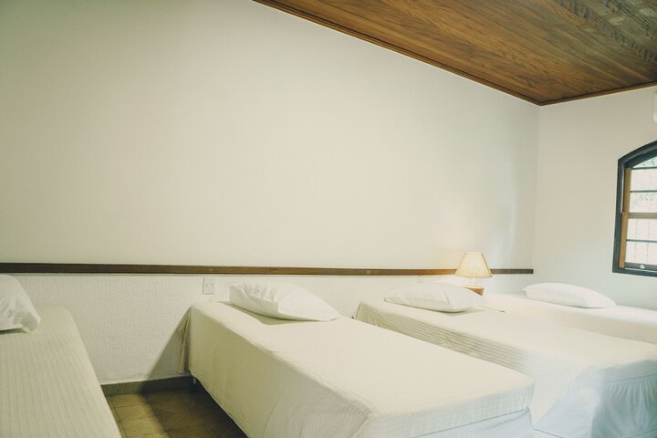 Room 17 of 90