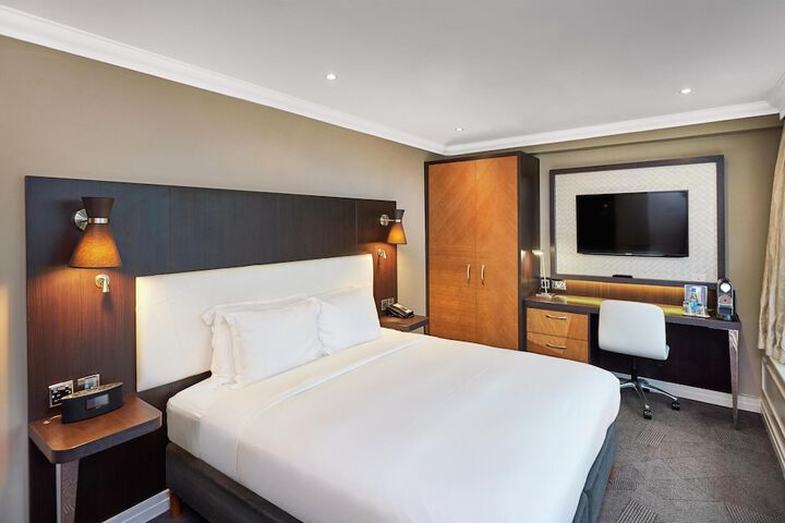 Room 43 of 88