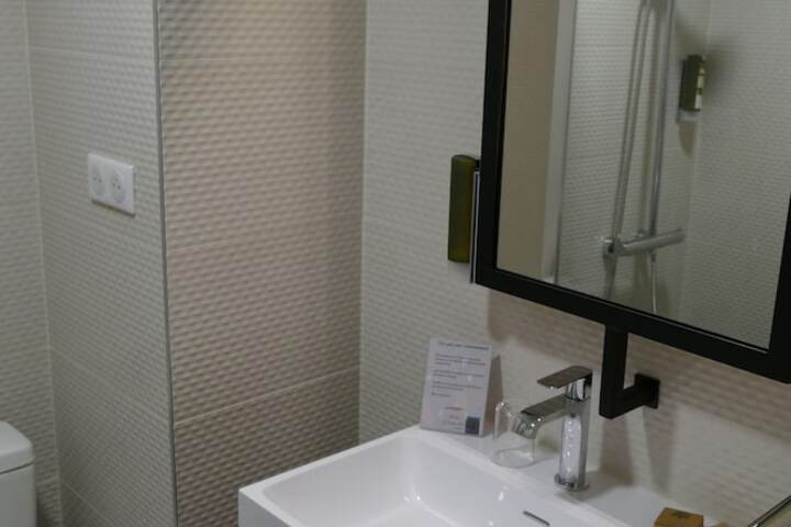 Clean Restrooms