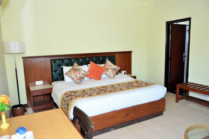Room 17 of 54