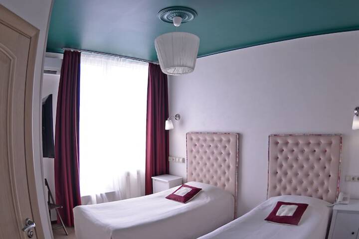 Room 36 of 73