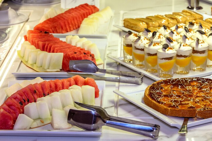 Breakfast/Coffee Service 13 of 21