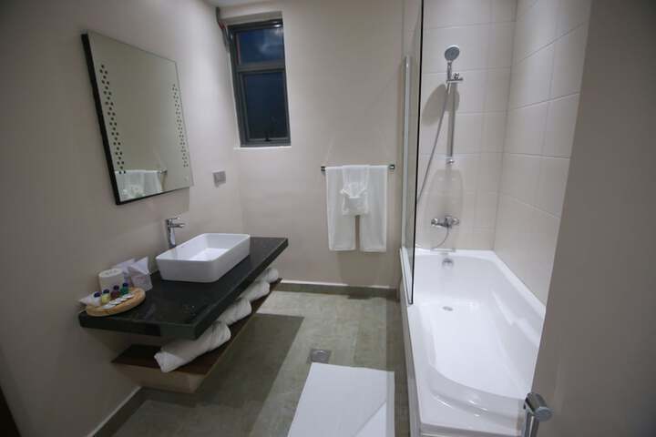 Room 14 of 47
