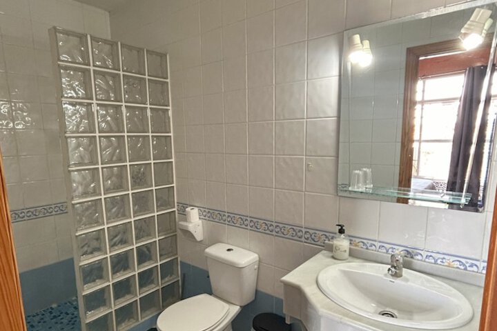 Room 20 of 23