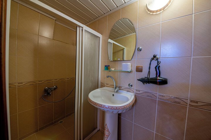 Room 75 of 110