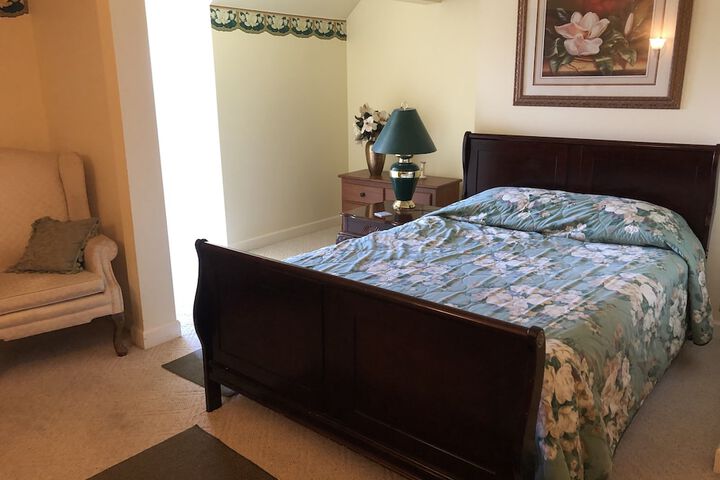 Room 27 of 52