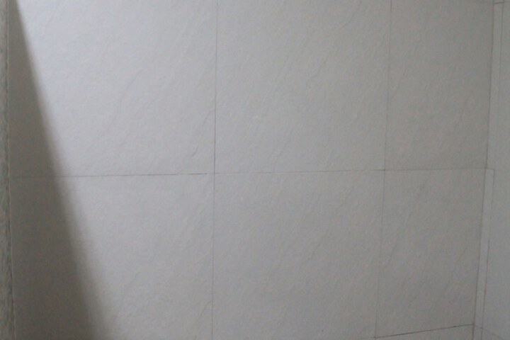 Room 19 of 28