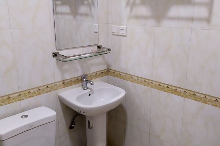 Room 15 of 35
