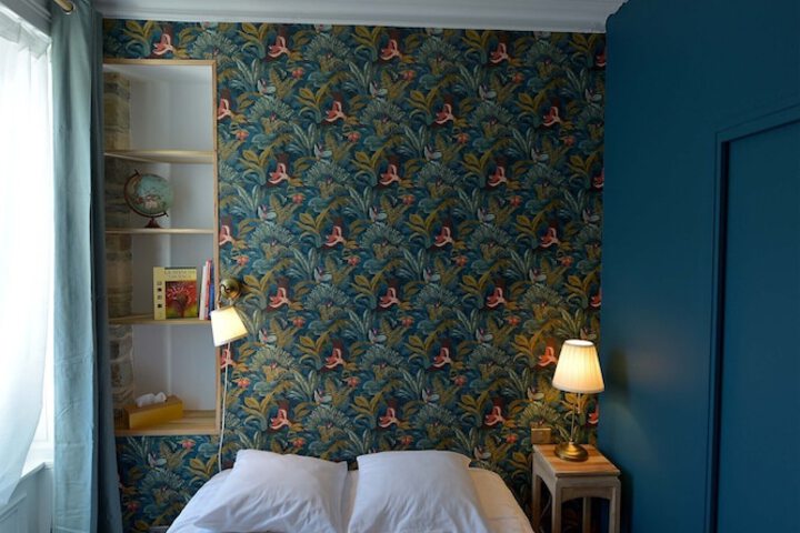 Room 17 of 44