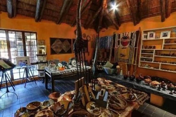 Gift shop