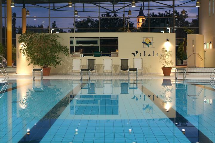 Pools & Facilities