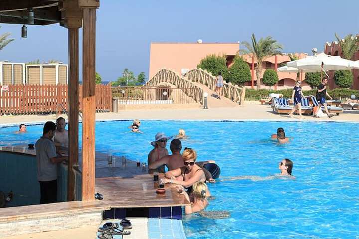 Pool 78 of 95