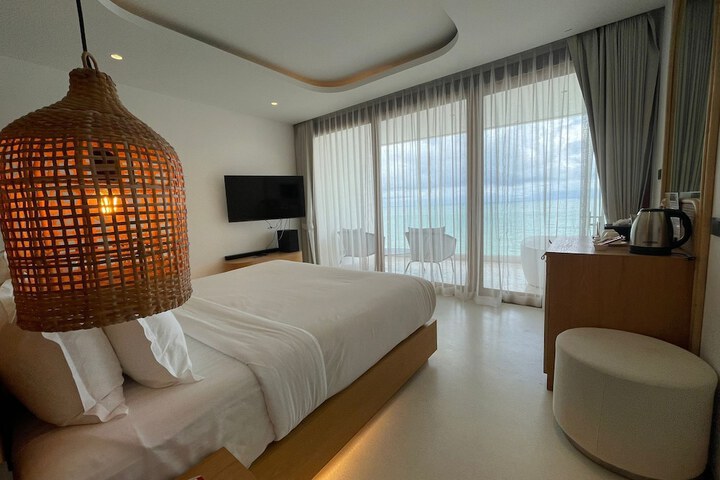 Room 20 of 118