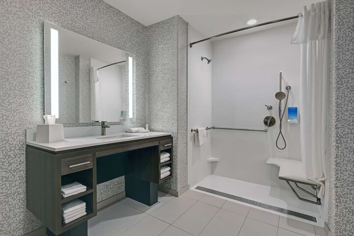 Bathroom shower
