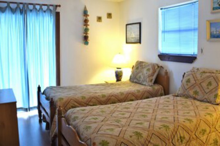 Room 36 of 36