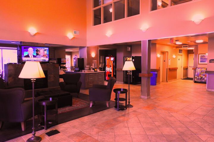 Hotel Interior 4 of 64