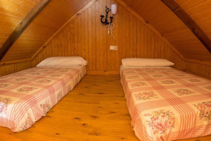 Room 10 of 56