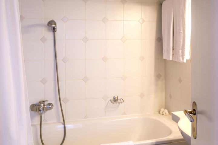 Clean Restrooms