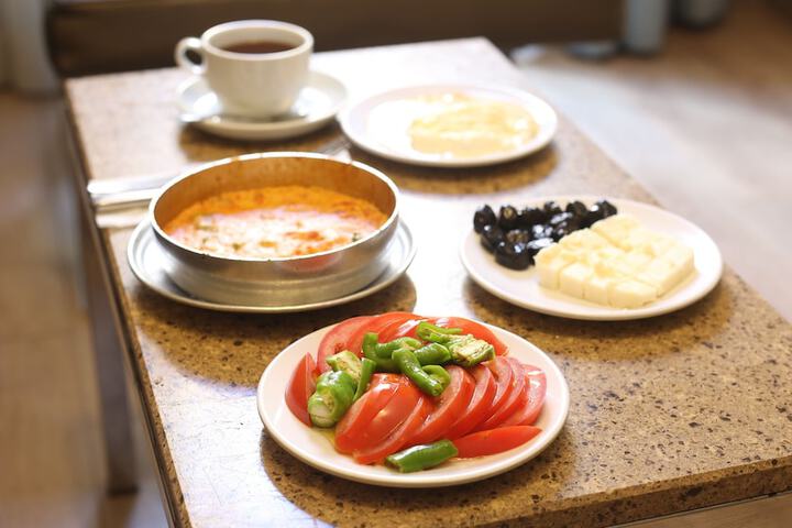Breakfast meal