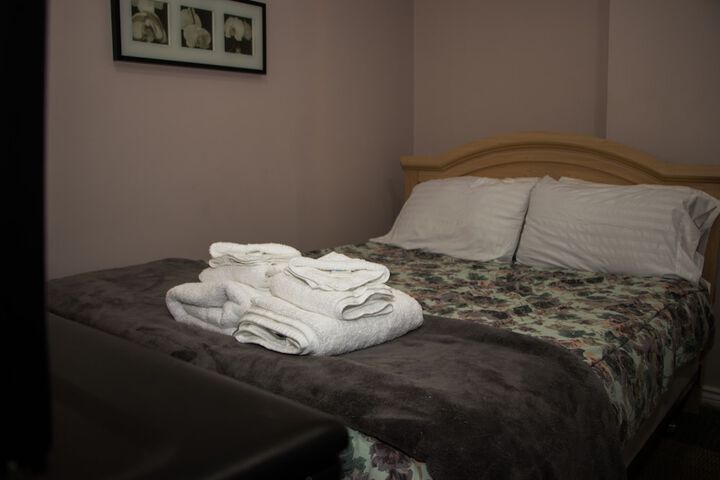 Room 27 of 58
