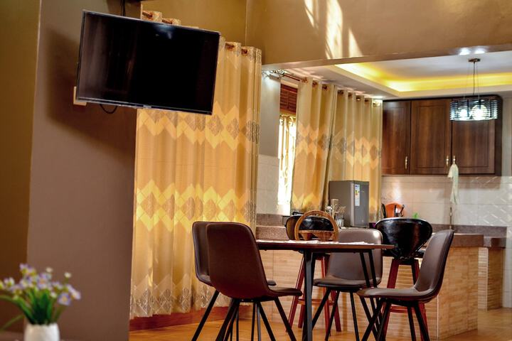 Room 29 of 76