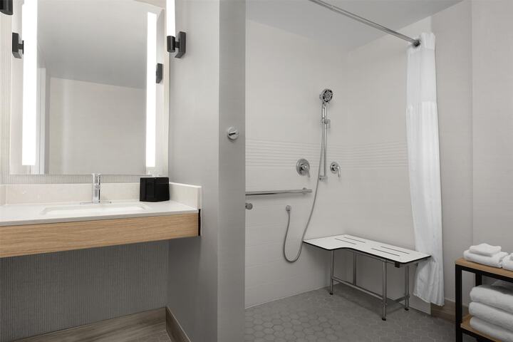 Bathroom shower